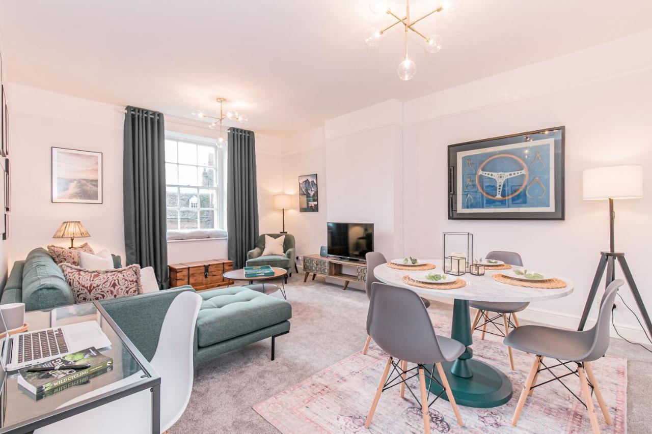 Oxfordshire Living - The Spencer Apartment - Вудсток Екстер'єр фото